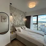 Apartment Olszynki Sky 25 *